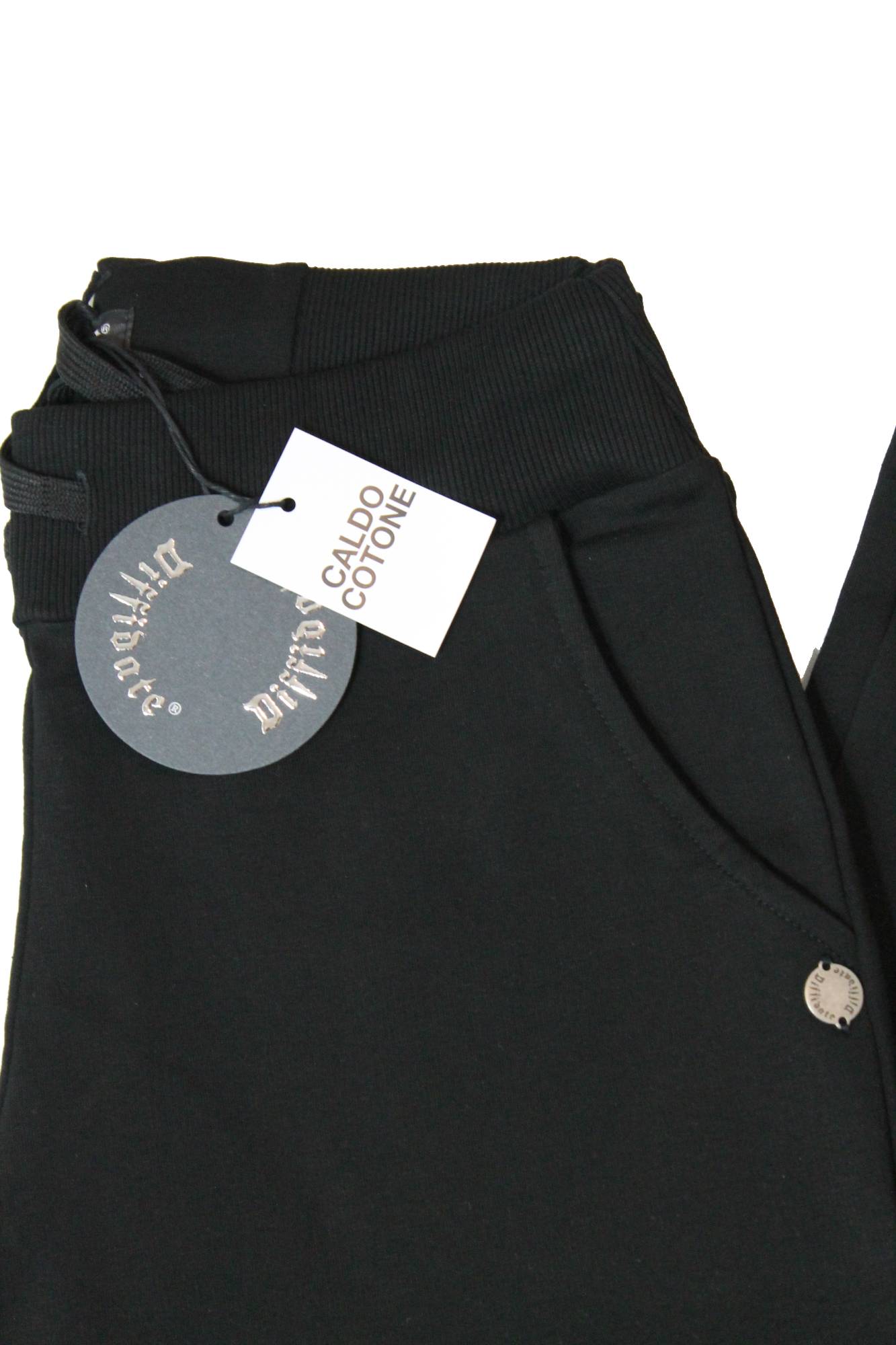 PNT185nero_1